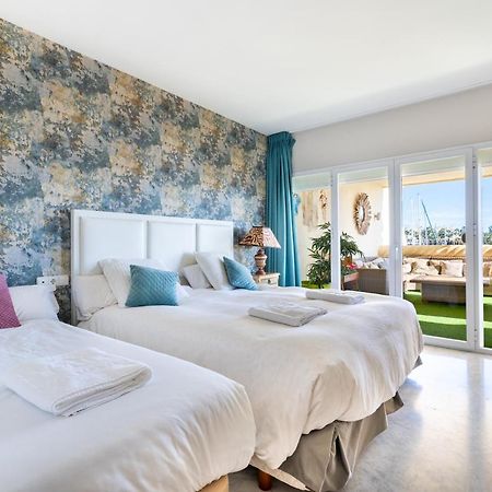 Wintowinrentals Luxury And Sea View Inside Puerto Marina Benalmádena Buitenkant foto