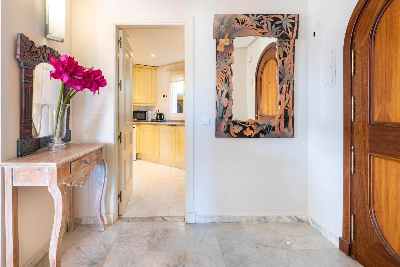 Wintowinrentals Luxury And Sea View Inside Puerto Marina Benalmádena Buitenkant foto