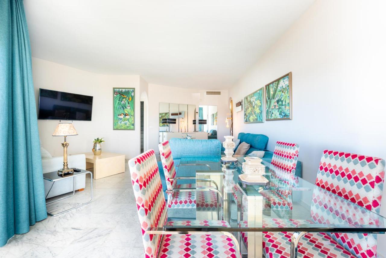 Wintowinrentals Luxury And Sea View Inside Puerto Marina Benalmádena Buitenkant foto