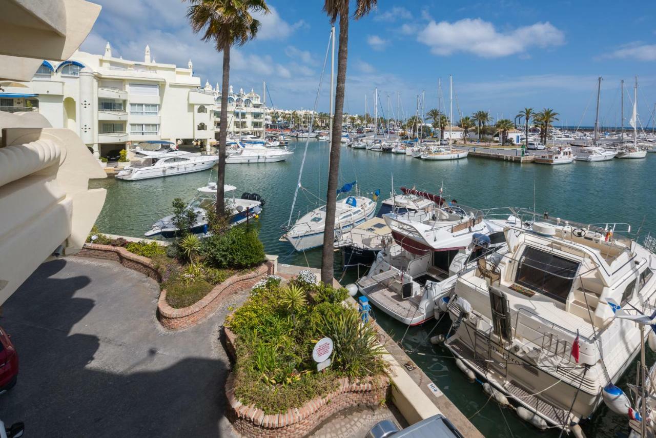 Wintowinrentals Luxury And Sea View Inside Puerto Marina Benalmádena Buitenkant foto