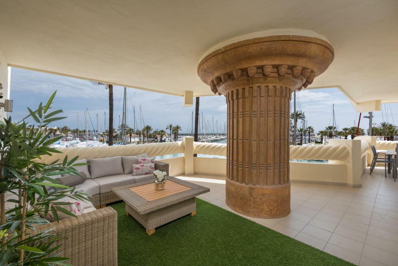Wintowinrentals Luxury And Sea View Inside Puerto Marina Benalmádena Buitenkant foto