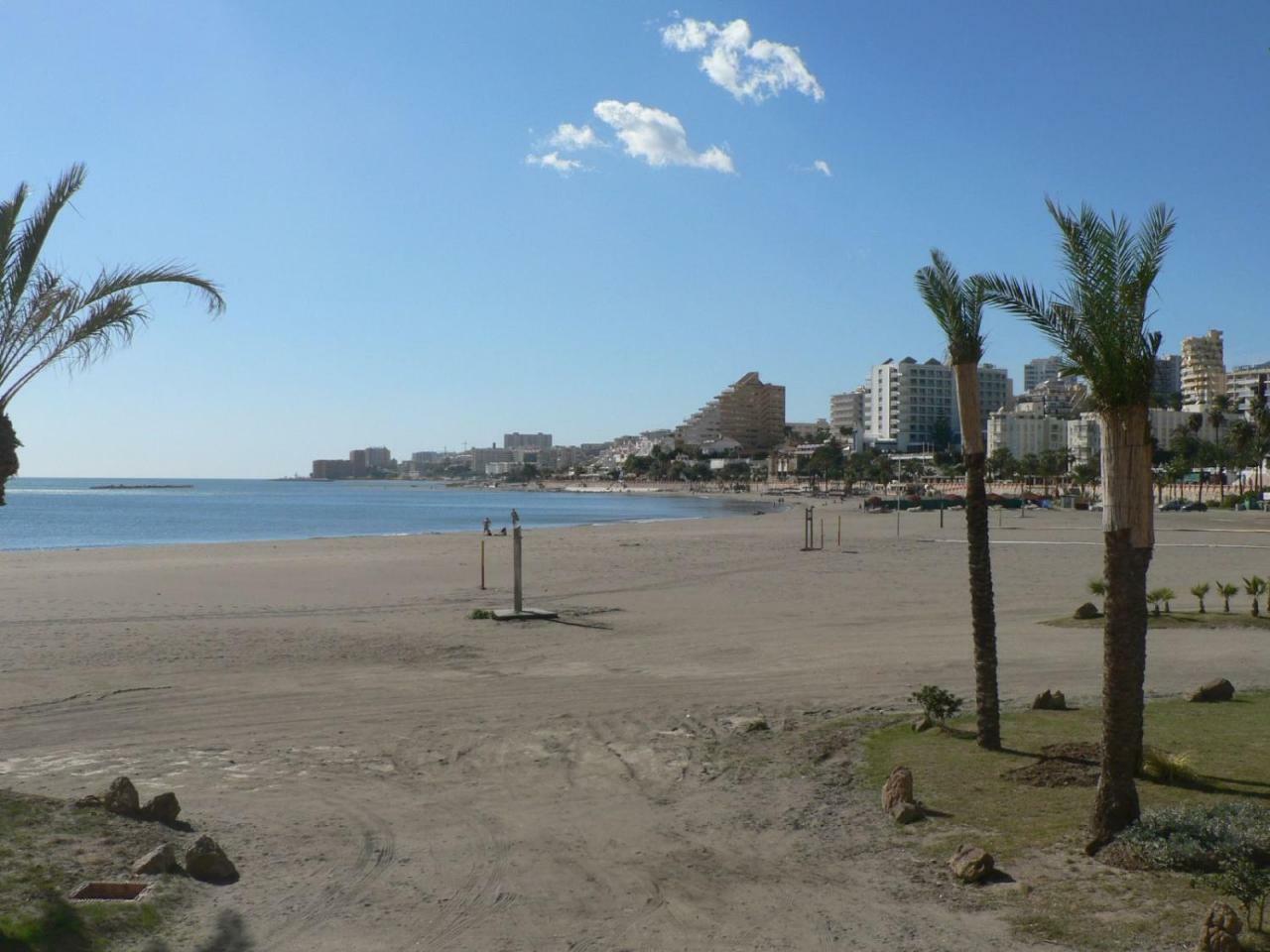 Wintowinrentals Luxury And Sea View Inside Puerto Marina Benalmádena Buitenkant foto